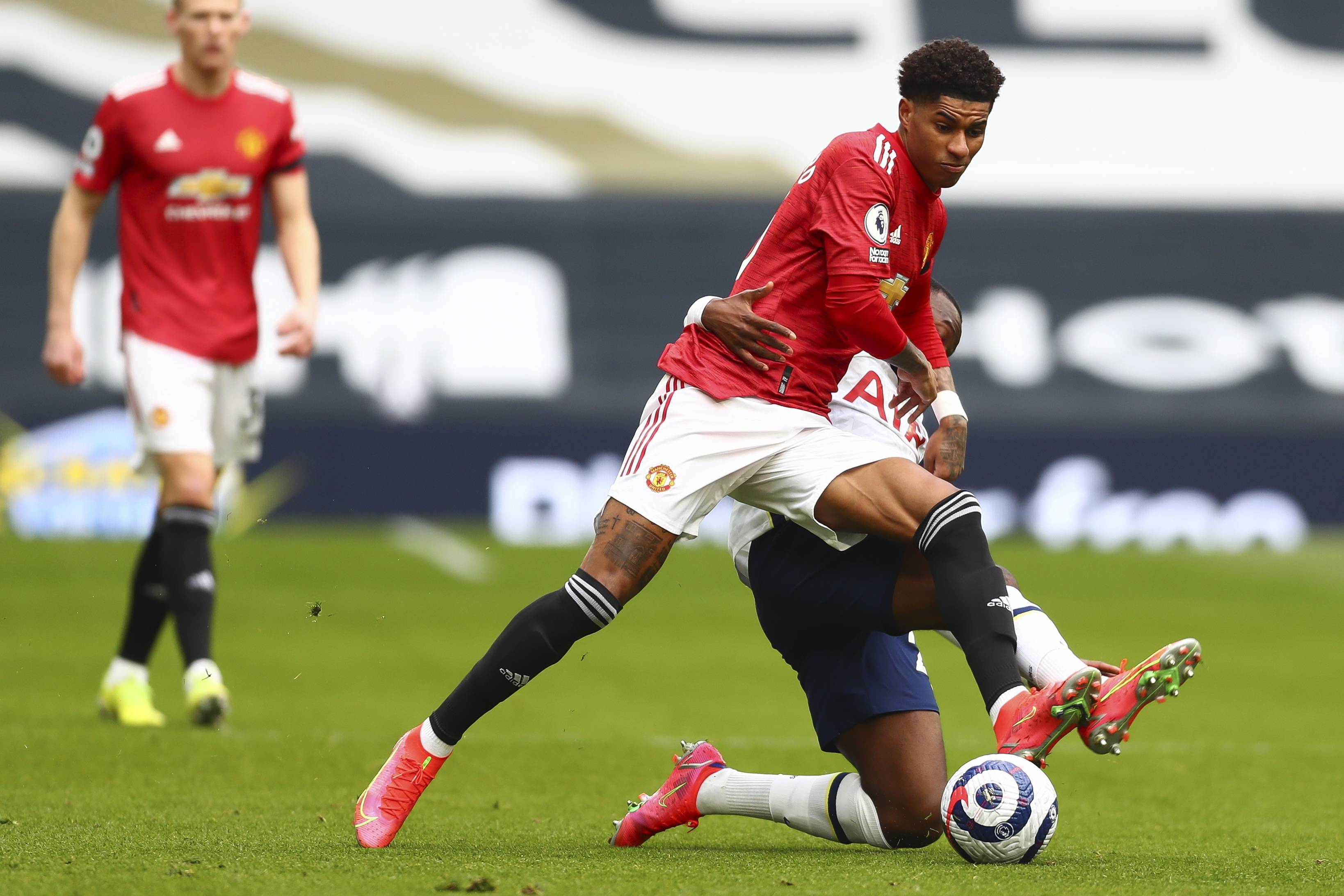 精准的射门 精准的射门